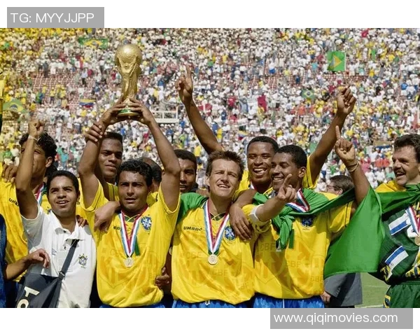 足球场上英勇牺牲的球星们：他们的生命与传奇永远铭刻在绿茵场上