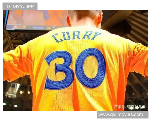 足球巨星蜕变史:从平凡到辉煌的精彩转变路径